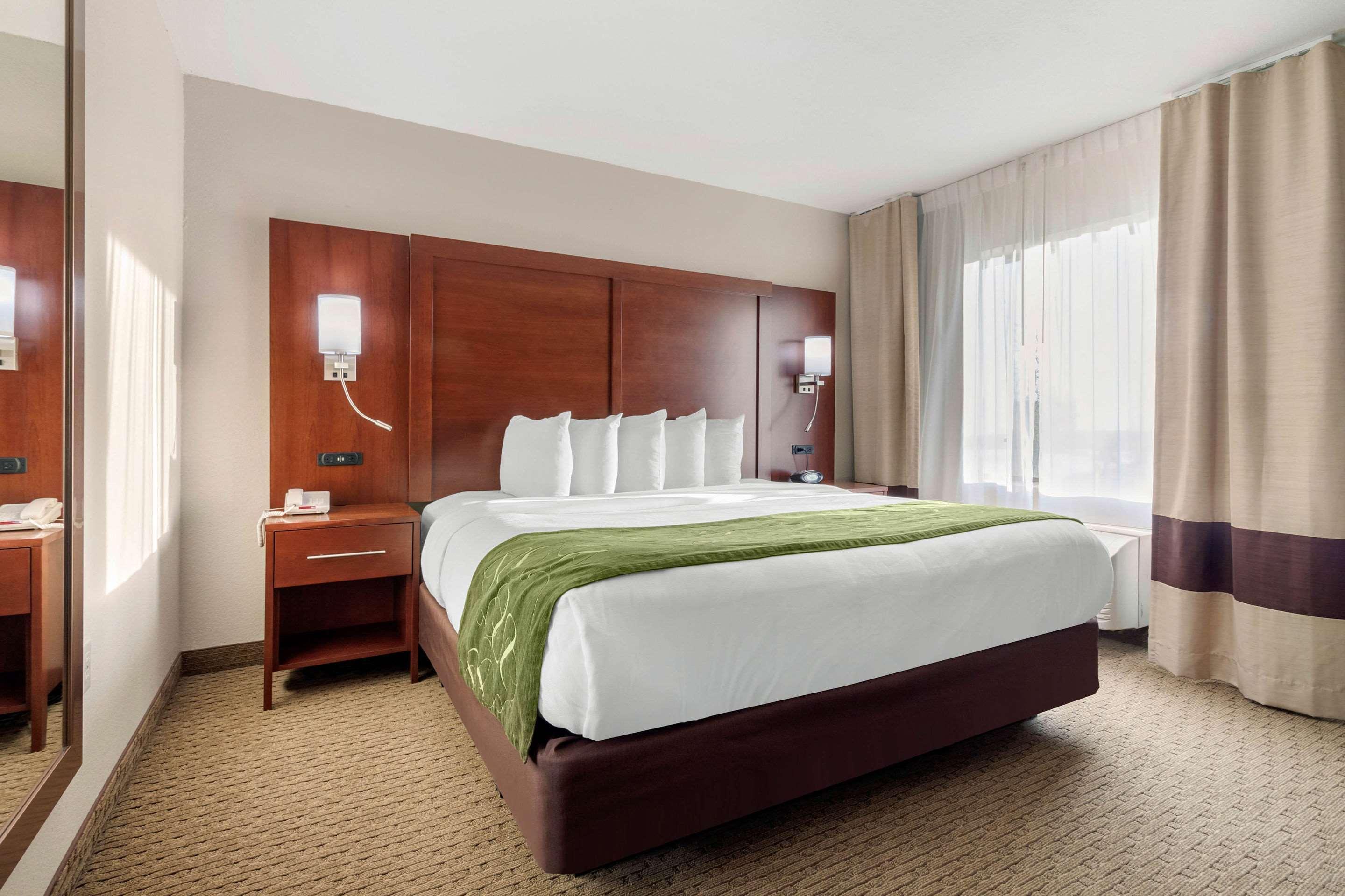 Comfort Suites Omaha East-Council Bluffs Esterno foto