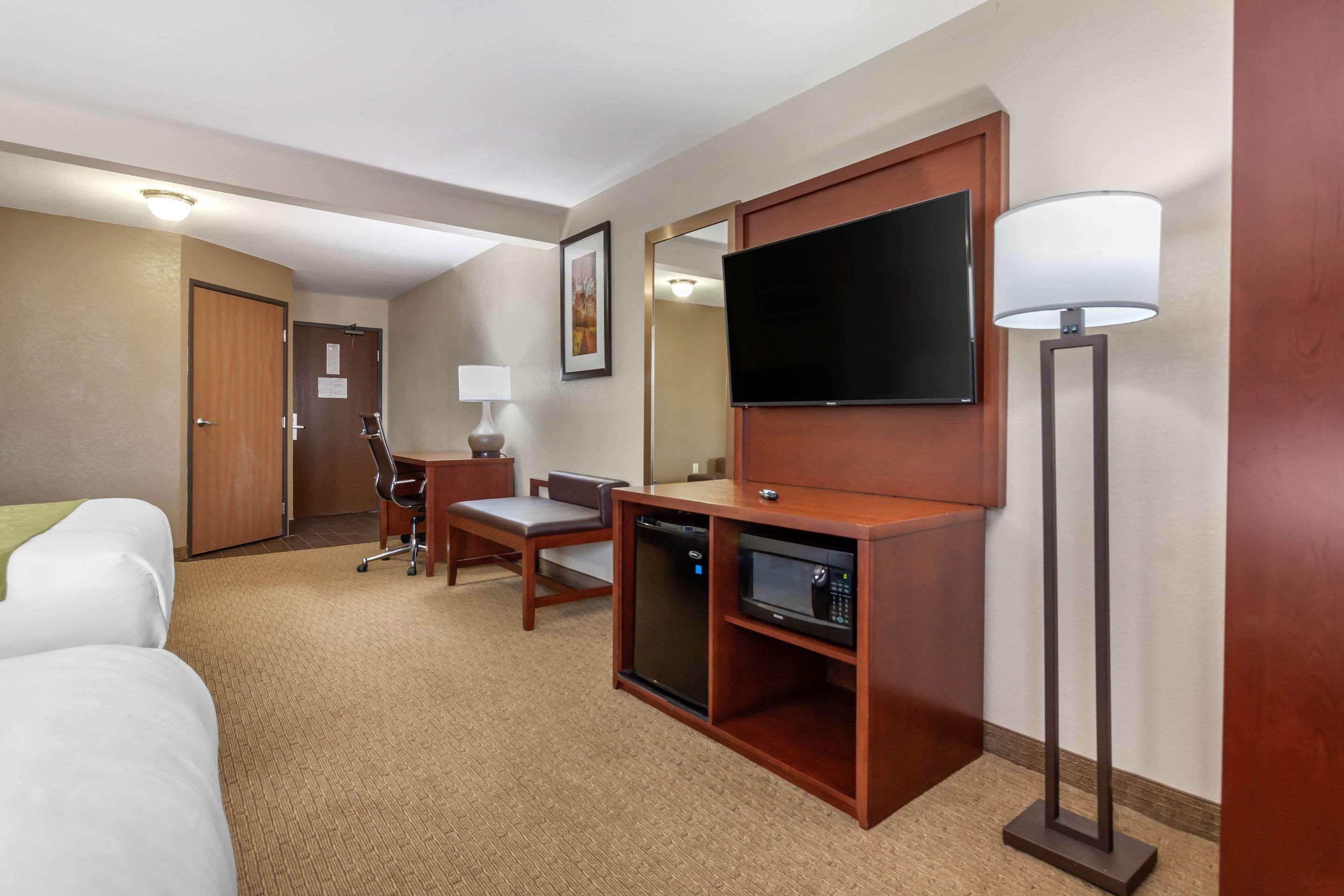 Comfort Suites Omaha East-Council Bluffs Esterno foto
