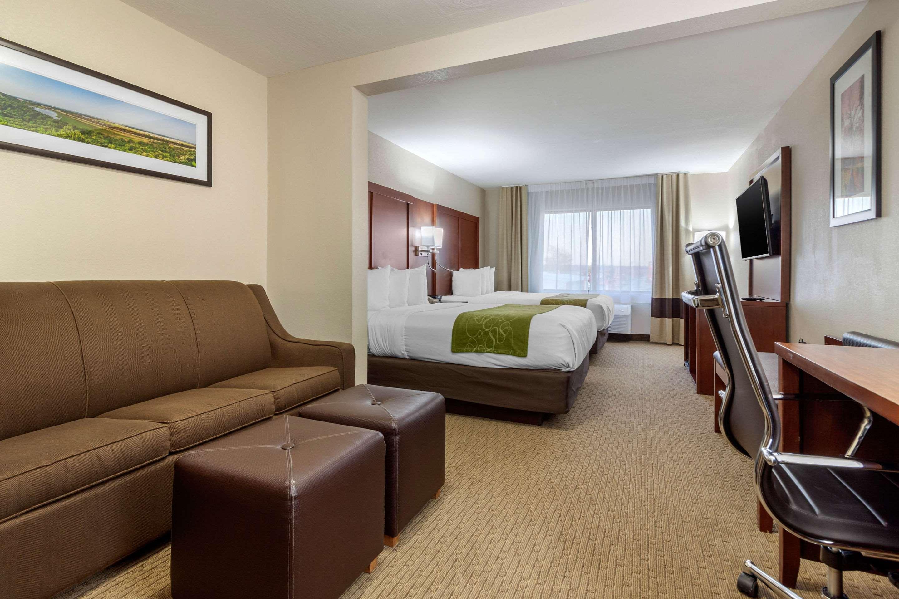 Comfort Suites Omaha East-Council Bluffs Esterno foto
