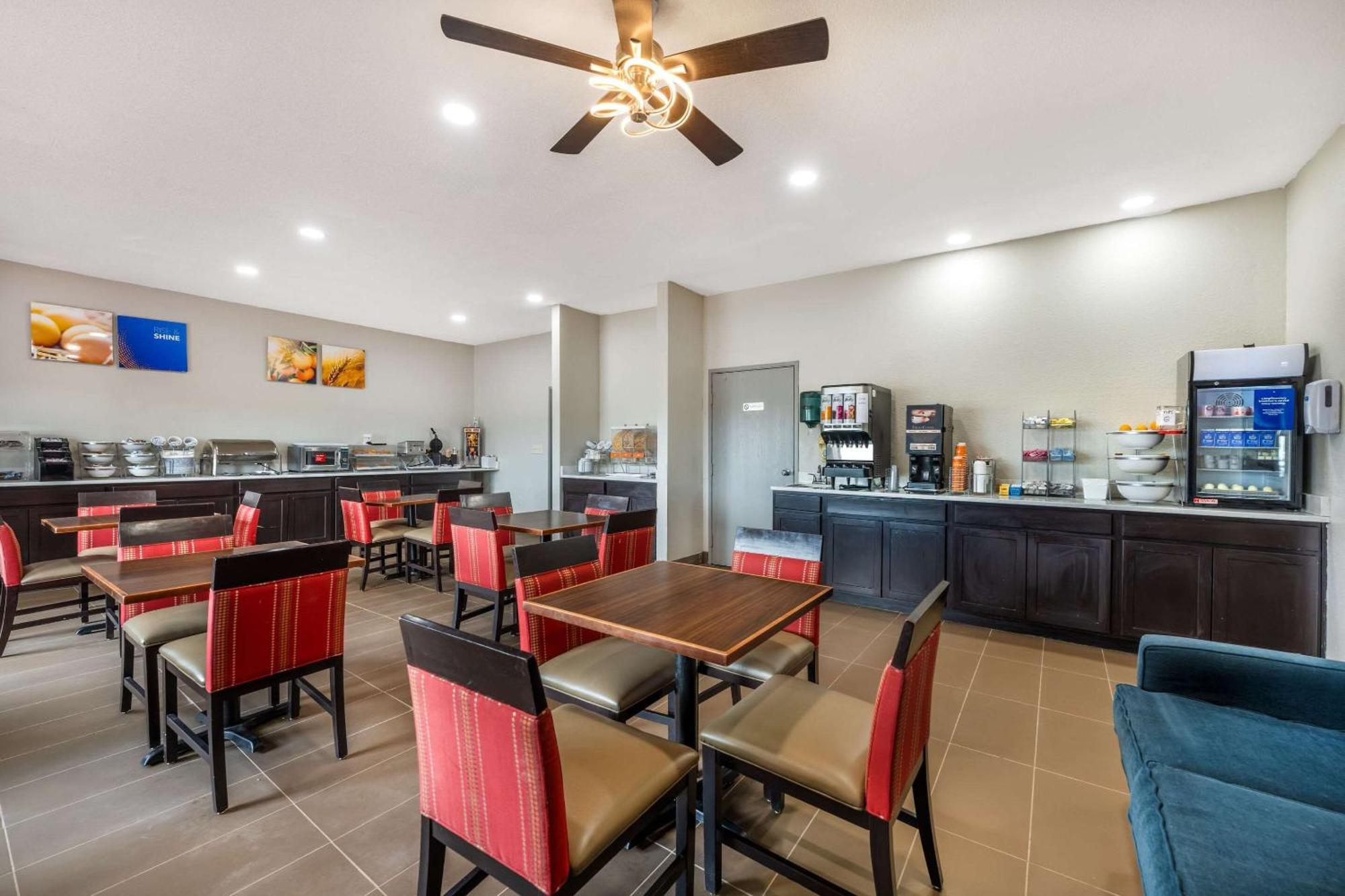 Comfort Suites Omaha East-Council Bluffs Esterno foto