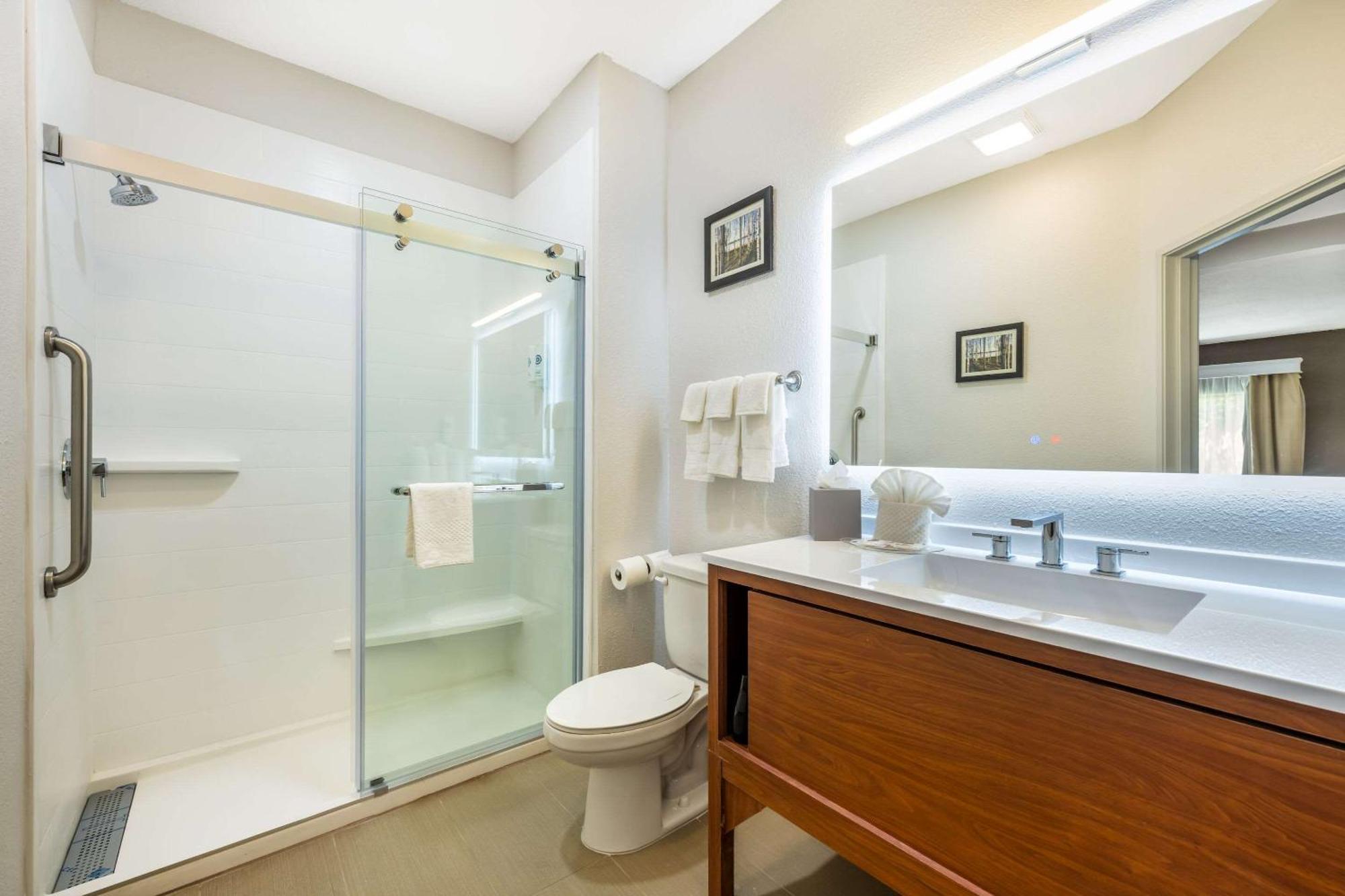 Comfort Suites Omaha East-Council Bluffs Esterno foto