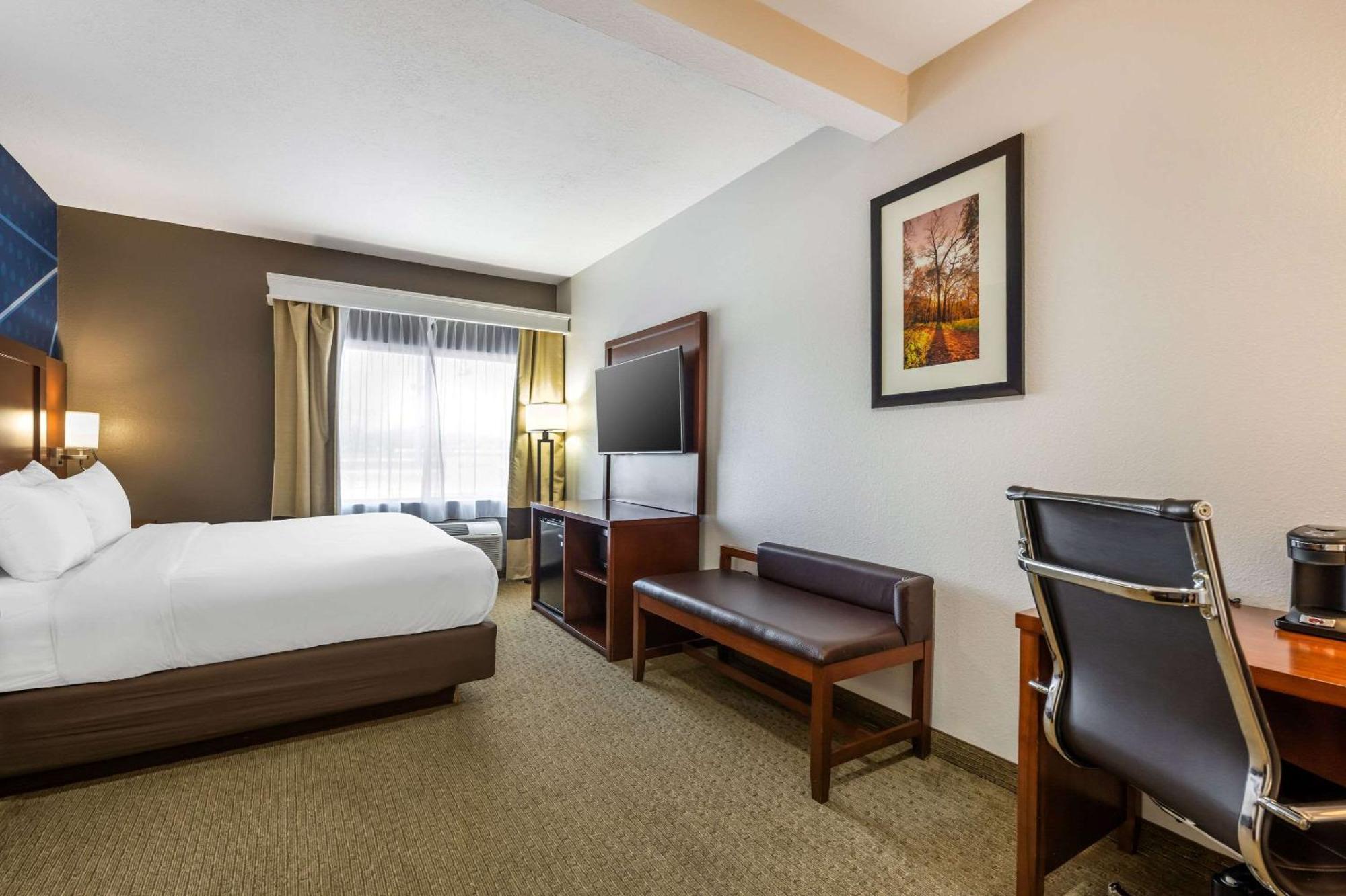 Comfort Suites Omaha East-Council Bluffs Esterno foto