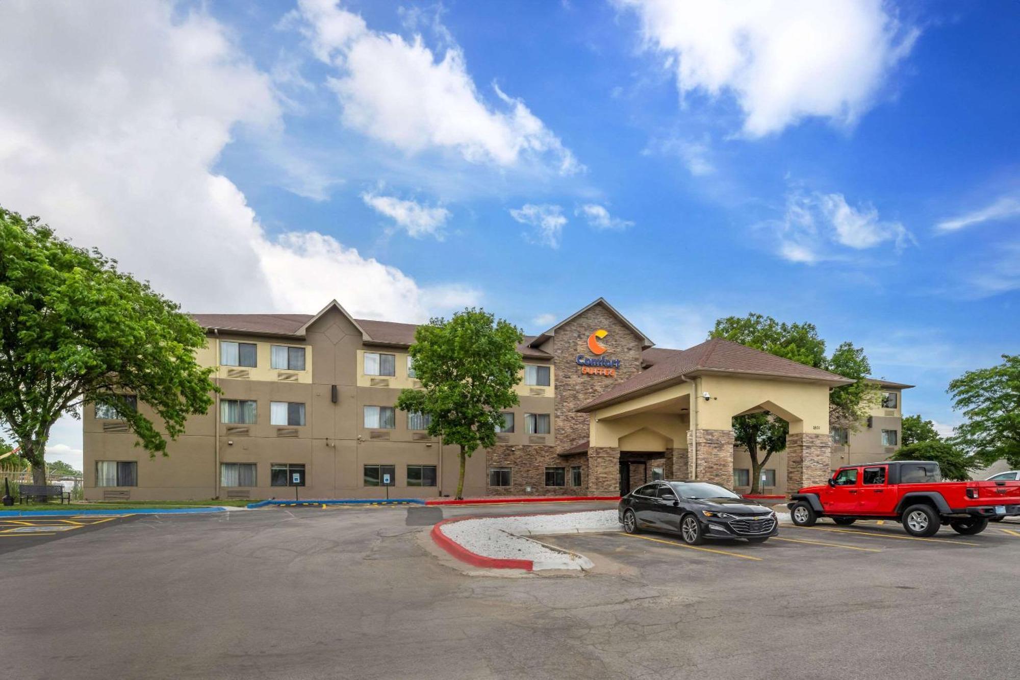 Comfort Suites Omaha East-Council Bluffs Esterno foto